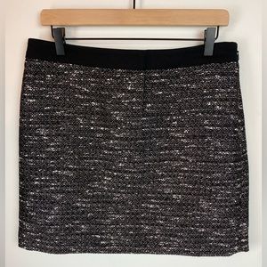 BANANA REPUBLIC Black & White Tweed Skirt | Size 10